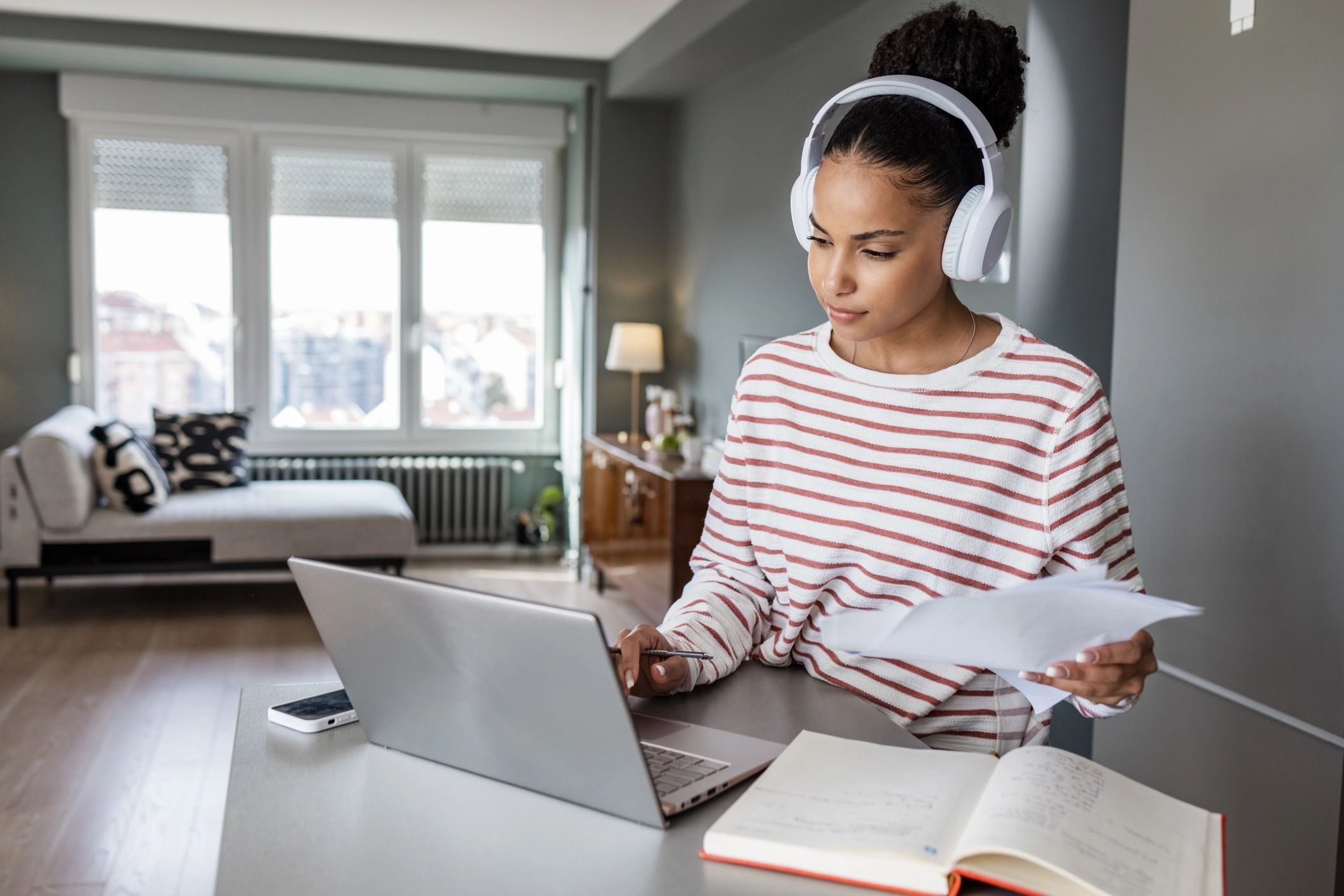 How Visual Learning Improves Permit Test Success for Teens