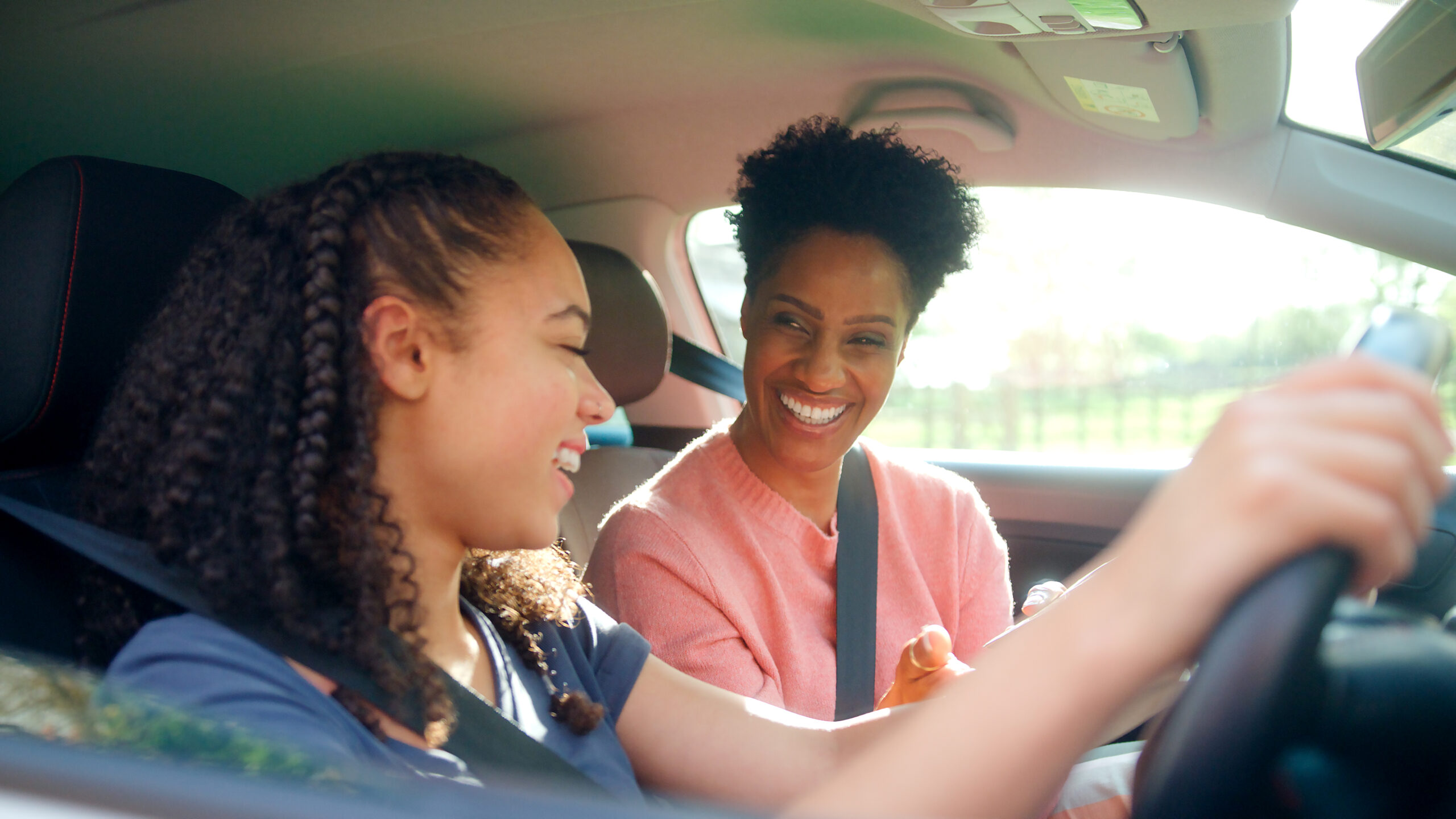 Creating a Supportive Learning Environment for Your Teen Driver